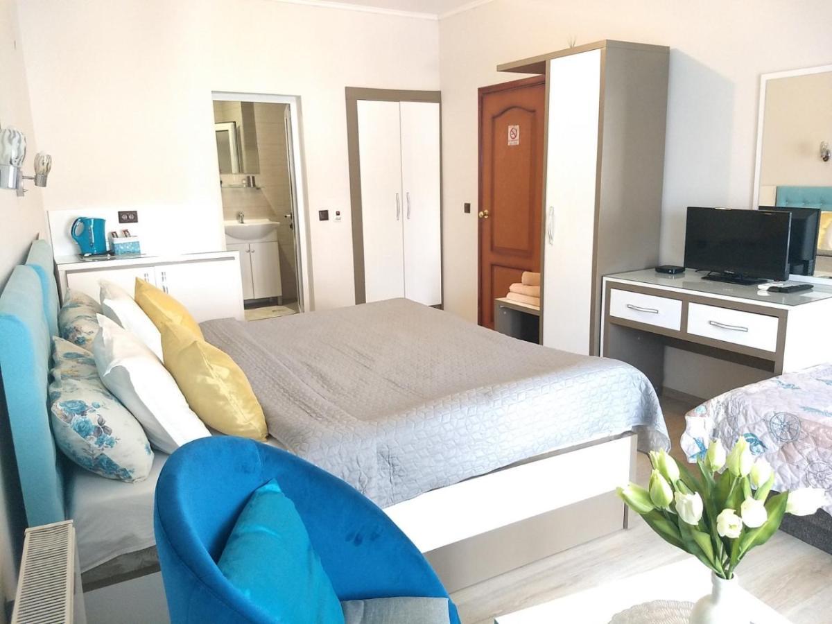 White Rose Guest Rooms Burgas City Eksteriør billede