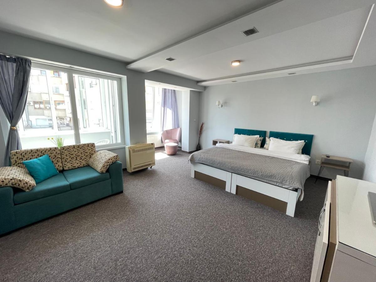 White Rose Guest Rooms Burgas City Eksteriør billede