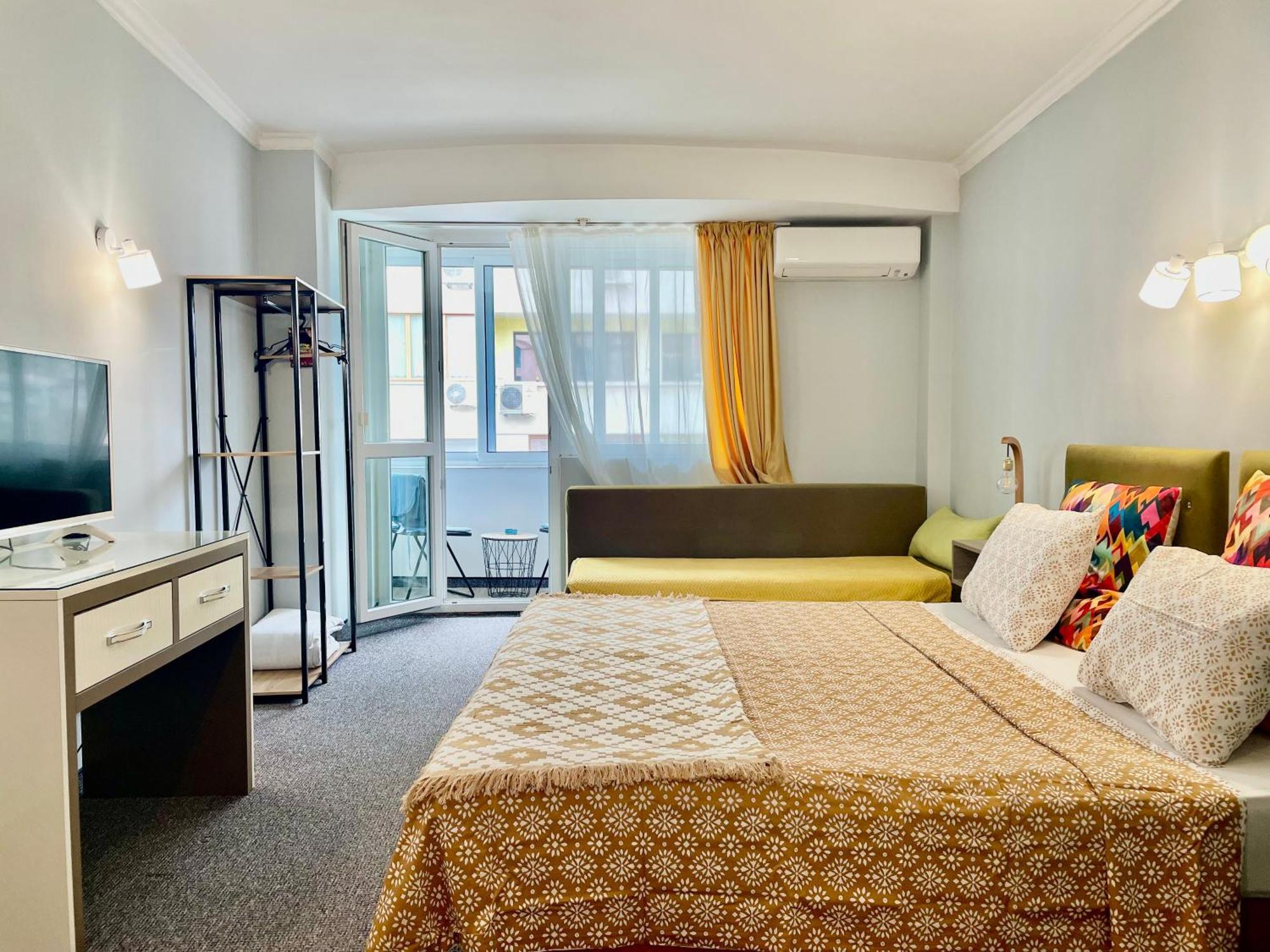 White Rose Guest Rooms Burgas City Eksteriør billede