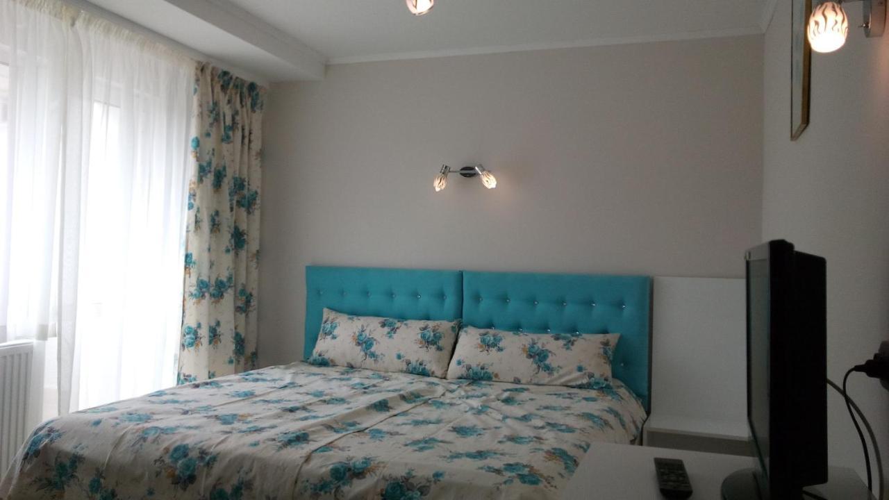 White Rose Guest Rooms Burgas City Eksteriør billede